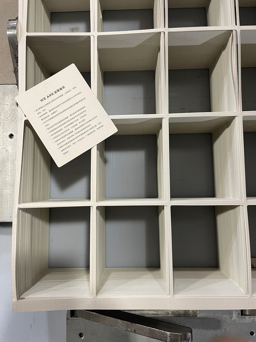 Precautions for Die Cutting of Hanging Label Products